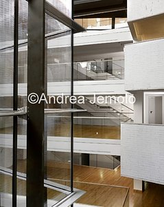 The new Hertzian Library Detail views of light well in steel an solar control glass | Andrea Jemolo