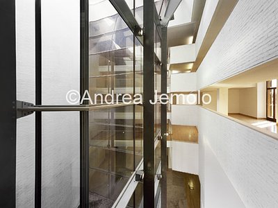 The new Hertzian Library Detail views of light well in steel an solar control glass | Andrea Jemolo