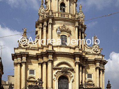 Cathedral - St. George  | Andrea Jemolo