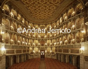 Teatro Bibiena Hall | Andrea Jemolo