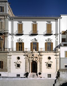 Palace Zuccari - Hertzian Library The new entrance from the "Portale del Mascherone" of Palazzo Zuccari on via Gregoriana | Andrea Jemolo
