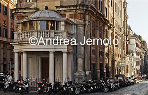 Palace Zuccari - Hertzian Library Porch on Piazza Trinita dei Monti | Andrea Jemolo