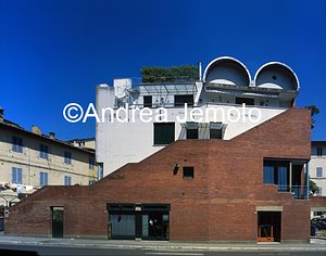 Building in via Simone Martini  | Andrea Jemolo