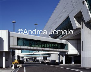 International airport Satellite west | Andrea Jemolo