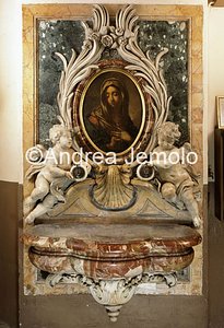 St. Andrea al Quirinale Washbasin in the Sacristy | Andrea Jemolo