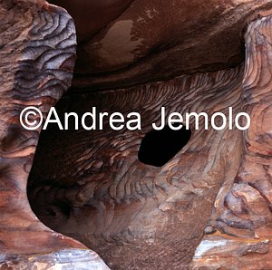 Entrance of a house rupestrian  | Andrea Jemolo