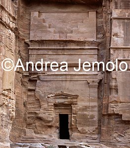 Tomb of the Necropolis  | Andrea Jemolo