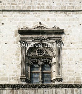 Complesso dell'Annunziata Mullioned window | Andrea Jemolo