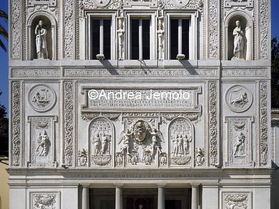 Casina di Pio IV Palazzina con lo stemma di Pio IV | Andrea Jemolo