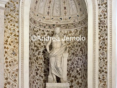 Casina di Pio IV Loggia del Ninfeo - Statua antica di Clio | Andrea Jemolo