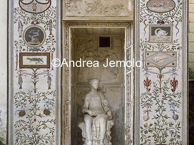 Casina di Pio IV Ninfeo - Statua della Gioventù | Andrea Jemolo