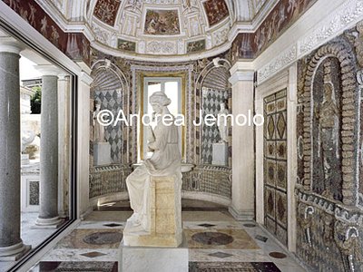 Casina di Pio IV Casina - Vestibolo con Statua di Clio | Andrea Jemolo