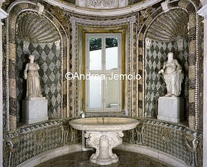 Casina of Pius IV Casina - Vestibule - Left side | Andrea Jemolo
