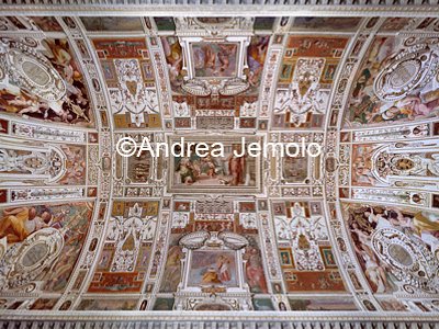 Casina of Pius IV Casina - Hall of Holy Family - Vault | Andrea Jemolo