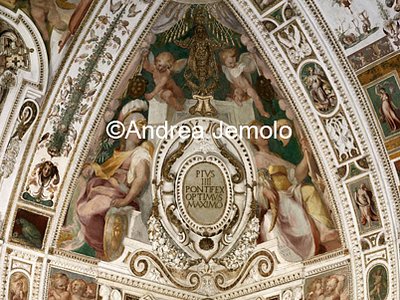 Casina of Pius IV Casina - Hall of Holy Family - Vault - Virtus e Tranquillitas | Andrea Jemolo
