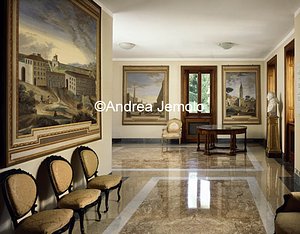 Casina of Pius IV Casina - Entrance hall of Aula Magna of the Pontifical Academy of Science | Andrea Jemolo