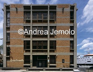 Palazzata - Cortina del Porto Block 9 - Waterfront - Palace of Inps - Entrance | Andrea Jemolo