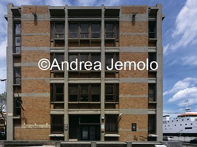 Palazzata - Cortina del Porto Block 9 - Waterfront - Palace of Inps - Entrance | Andrea Jemolo