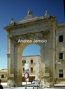 Ferdinandea gate - Royal gate  | Andrea Jemolo