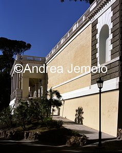 Fountain of the nymphaeum of Pincio  | Andrea Jemolo