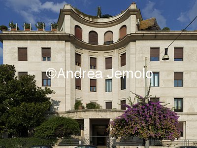 Palazzina Lungotevere Arnaldo da Brescia 9 | Andrea Jemolo