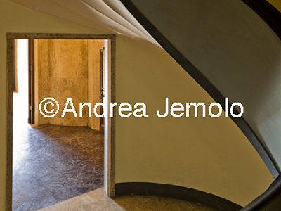 Palazzina Staircase - Lungotevere Arnaldo da Brescia 9 | Andrea Jemolo