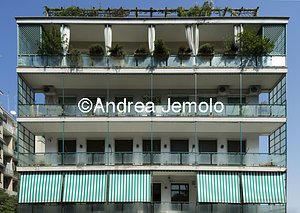 Palazzina Side on Via Archimede | Andrea Jemolo