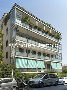 Palazzina Side on Via Archimede | Andrea Jemolo