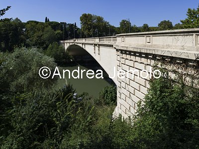 Giaj, Parvopassu | Andrea Jemolo