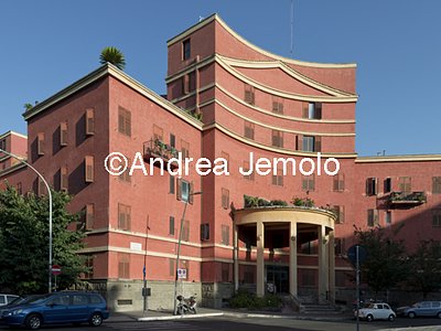 Suburban hotel - Red Hotel Garbatella District - Piazza E. Biffi | Andrea Jemolo