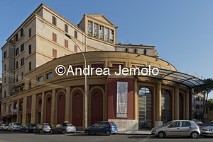 Cinema Palladium in residencial building Garbatella District - Piazza Bartolomeo Romano | Andrea Jemolo