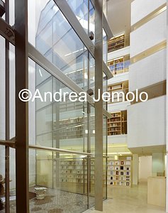 The new Hertzian Library Detail views of light well in steel an solar control glass | Andrea Jemolo