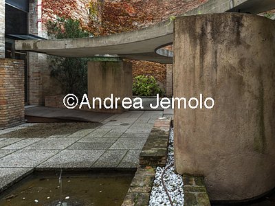 Garden of Sculptures in Pavilon Italia of Biennale  | Andrea Jemolo