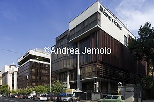 Multifunctional building now the seat of Ernst & Young  | Andrea Jemolo