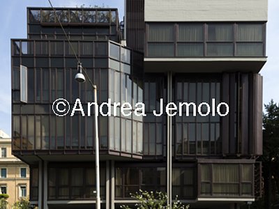 Multifunctional building now the seat of Ernst & Young  | Andrea Jemolo