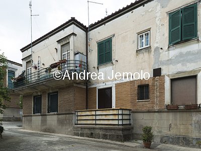 Garbatella District - Model house Icp N° 5 Piazza Santa Eurosia | Andrea Jemolo