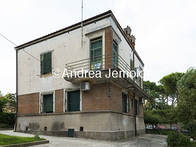 Garbatella District - Model house Icp N° 1 Piazza Santa Eurosia | Andrea Jemolo