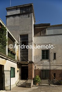 Garbatella district - Block 27 Piazza Nicola Longobardi | Andrea Jemolo