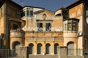 Garbatella district - Block 30 Piazza Giovanni da Triora | Andrea Jemolo