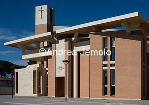 Church and parish complex St. Thomas the Apostle at the Infernetto district  | Andrea Jemolo