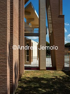 Church and parish complex St. Thomas the Apostle at the Infernetto district  | Andrea Jemolo