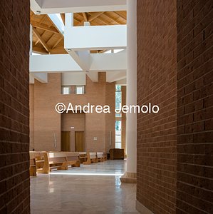 Church and parish complex St. Thomas the Apostle at the Infernetto district  | Andrea Jemolo