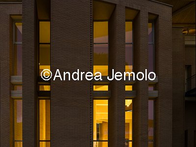 Chiesa e complesso parrocchiale San Tommaso Apostolo in Località Infernetto  | Andrea Jemolo