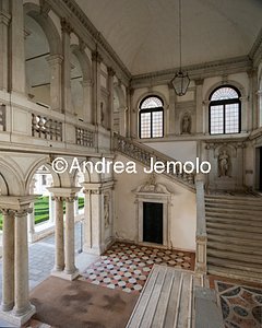 Palace Pisani - Seat of the Benedetto Marcello Conservatory of Music Staircase access to the apartment of the abbots | Andrea Jemolo