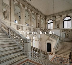 Palace Pisani - Seat of the Benedetto Marcello Conservatory of Music Staircase access to the apartment of the abbots | Andrea Jemolo