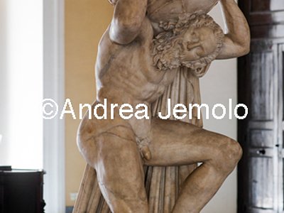 Archaeological National museum Farnese Collection - Atlas | Andrea Jemolo
