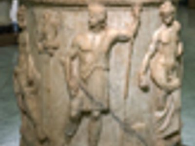 Archaeological National museum Farnese Collection - Puteal with Olympian divinities | Andrea Jemolo