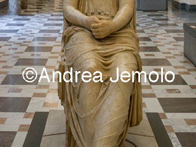 Museo Archeologico Nazionale Collezione Farnese - Ritratto femminile cosidetto di Agrippina | Andrea Jemolo