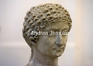 Archaeological National museum Farnese Collection - Portrait of women so-called Agrippina - Detail | Andrea Jemolo