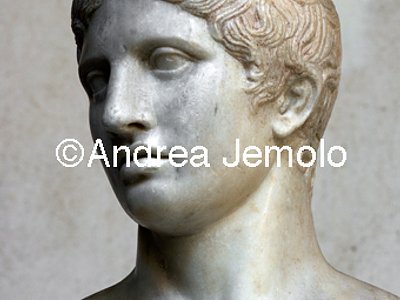 Archaeological National museum Farnese Collection - Doryphoros - Detail | Andrea Jemolo